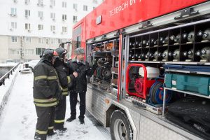 Огнеборцы Центрального округа провели учения с сотрудниками госавтоинспекции 