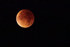 Отрывок из фильма о Луне опубликовал Московский планетарий. Фото: pixabay.com