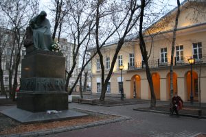 Фильм «Девушка без адреса» покажут в Доме Гоголя. Фото: «Вечерняя Москва»
