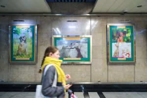 Фотовыставку открыли в галерее «Метро» на станции «Выставочная». Фото взято со страницы Департамента транспорта Москвы в социальных сетях