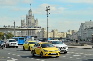 Участники маркета «Сделано в Москве» направят часть выручки в фонд поддержки СВО. Фото: Анна Быкова, «Вечерняя Москва»