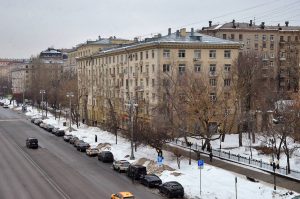 Сотрудники «Жилищника» провели рейд безопасности в районе. Фото: Анна Быкова, «Вечерняя Москва» 