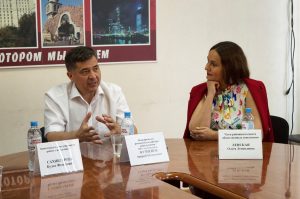 Лекцию провел нейрофизиолог в управе района. Фото: страница управы Пресненского района в социальных сетях
