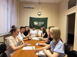 Заседание юных парламентариев состоялось в управе Пресненского района. Фото: страница управы Пресненского района в социальных сетях