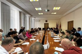 Рабочая встреча состоялась в управе Пресненского района. Фото: страница управы Пресненского района в социальных сетях