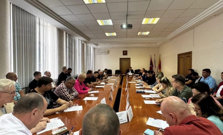 Рабочая встреча состоялась в управе Пресненского района. Фото: страница управы Пресненского района в социальных сетях