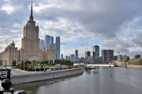 Фестиваль бега и полумарафон «Моя столица» пройдут в Москве 4–5 октября. Фото: Анна Быкова, «Вечерняя Москва»