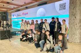 Ученики школы №2030 посетили день открытых дверей в РУДН. Фото: страница школы №2030 в социальных сетях.