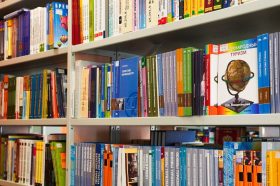 Новогоднее мероприятие состоится в библиотеке №10. Фото: Ксения Догонашева, «Вечерняя Москва»