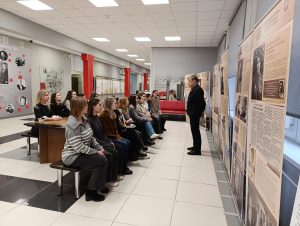 Фотовыставка о Московском народном ополчении прошла в ИППО МГПУ. Фото: сайт ИППО МГПУ