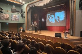 Мероприятие о Сергее Есенине стоялось в школе №1239. Фото: страница школы №1239 в социальных сетях