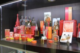 Знакомство со старинными парфюмами столичной фабрики пройдет в библиотеке №11. Фото: архив, «Вечерняя Москва»